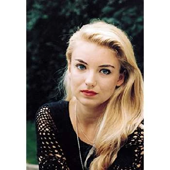 Eva Vejmelková - Family, Bio, Birthday, Family, Income & More