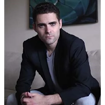 Evan B. Peters - Age, Bio, Birthdate, Family, Networth & More