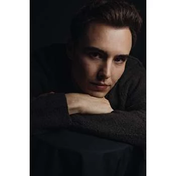 Evan Henzi - Age, Bio, Birthdate, Family, Networth & More