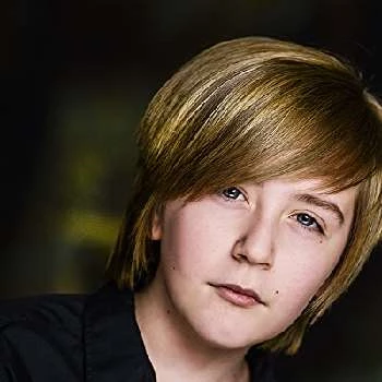 Evan Lewis Dolinski - Age, Bio, Birthdate, Family, Networth & More