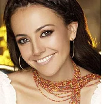 Evangelina Sosa - Age, Wiki, Birthdate, Bio, Networth, Family & More