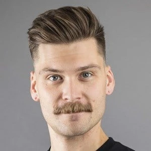 Evanormous - Wiki, Bio, Networth, Birthdate, Family & More