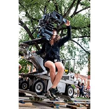 Eve Cohen - Age, Bio, Birthdate, Family, Networth & More