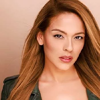 Evelyn Lozano - Age, Bio, Birthdate, Family, Networth & More