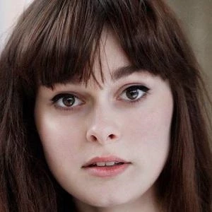 Lucy Moon - Networth, Bio, Birthdate, Age, Family & More