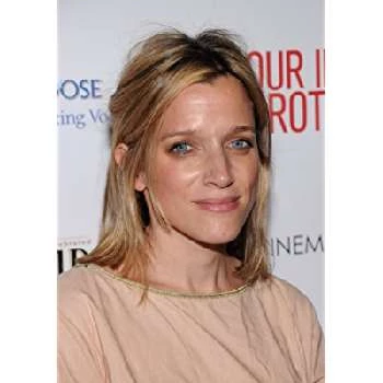 Evgenia Peretz - Age, Bio, Birthdate, Family, Networth & More