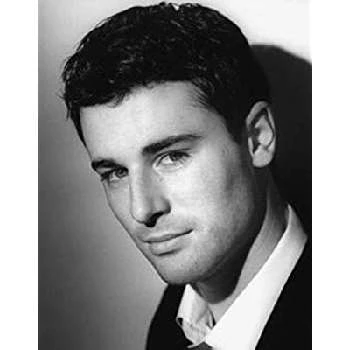 Ezra Godden - Age, Bio, Birthdate, Family, Networth & More