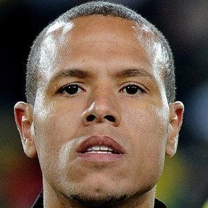 Luis Fabiano - Age, Bio, Career, Family, Wiki, Networth & More