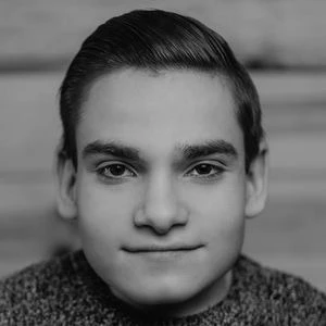 Brandon Farbstein Biography