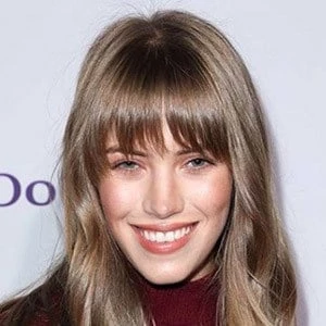 Rachel Faulkner - Date Of Birth, Bio, Birthdate, Parents, Networth & More