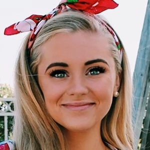 Samantha Feher - Age, Height, Birthdate, Bio, Family, Networth & More