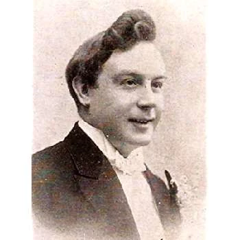 Félix Mayol - Age, Wiki, Birthdate, Bio, Networth, Family & More