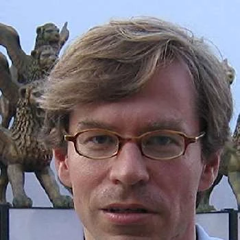 Felix Moeller - Age, Bio, Birthdate, Family, Networth & More