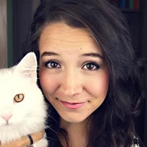 Alayna Fender Biography