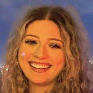 Fernanda Cortes - Family, Bio, Birthday, Family, Income & More