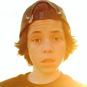 Steven Fernandez Biography
