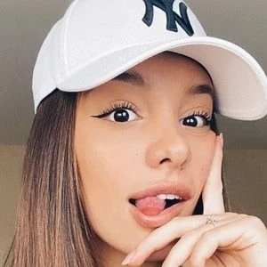 Iris Ferrari Biography