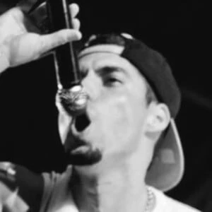 Filipe Ret Biography