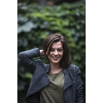 Filiz Ahmet Biography