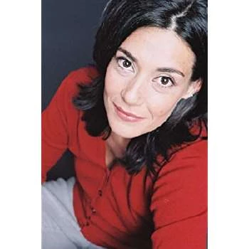 Fiona Martinelli - Age, Bio, Birthdate, Family, Networth & More