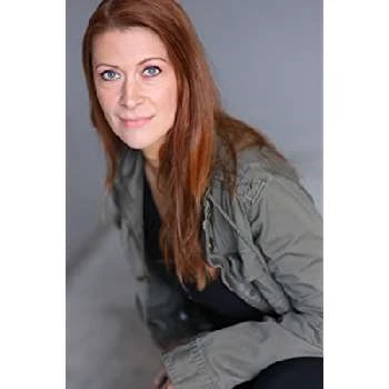 Fiona McQuinn - Age, Bio, Birthdate, Family, Networth & More