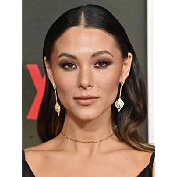 Fivel Stewart - Family, Bio, Birthday, Family, Income & More