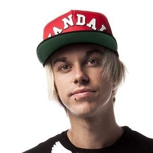 Joel Fletcher - Birthplace, Bio, Wiki, Birthday, Family, Networth & More