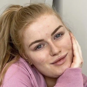 Lucy Flight - Biography, Birthday, Family, Wki, Networth & More