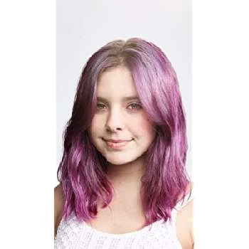 Flor Gil - Age, Bio, Birthdate, Family, Networth & More