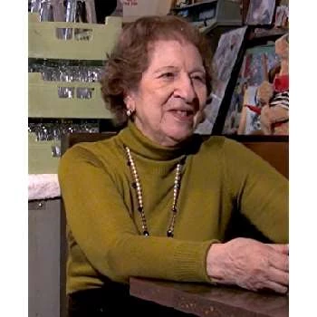 Flora Consiglio - Wiki, Bio, Networth, Birthdate, Family & More