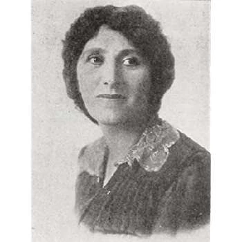 Florence Natol - Height, Bio, Wiki, Family, Birthplace, Networth & More