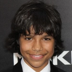 Tyler Dean Flores - Wiki, Bio, Birthdate, Networth, Family & More