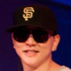 Flowsik - Age, Height, Birthdate, Bio, Family, Networth & More