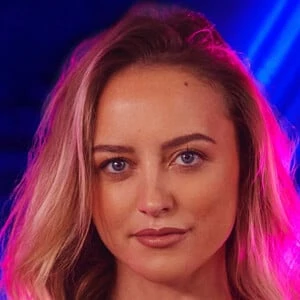 Lauren Flymen Biography