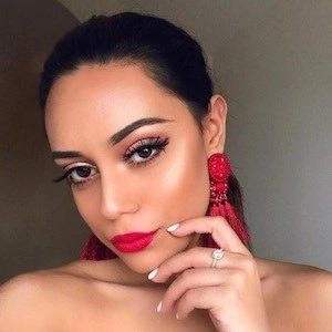 Farnaz Forooz - Age, Bio, Birthdate, Family, Networth & More