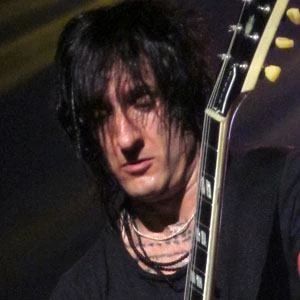 Richard Fortus - Income, Birthday, Family, Bio, Networth & More