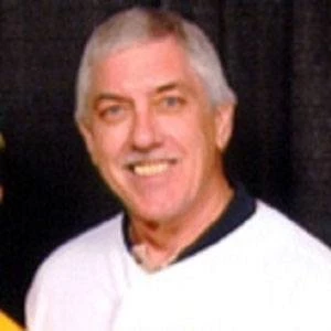 Ray Fosse - Family, Bio, Birthday, Family, Income & More