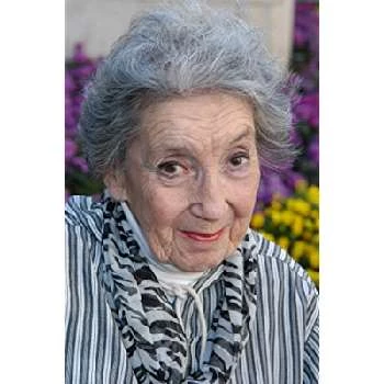 Frances Bay Biography