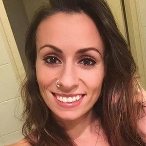 Kelsey Frances Biography