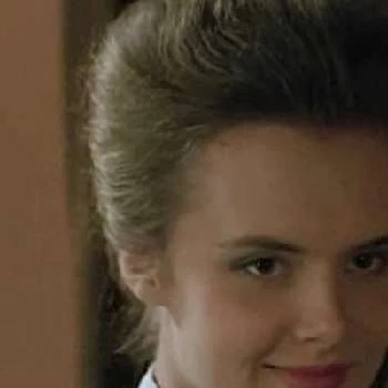 Francesca Perepletchikova - Family, Bio, Birthday, Family, Income & More