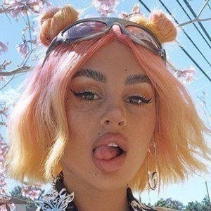 Mika Francis Biography
