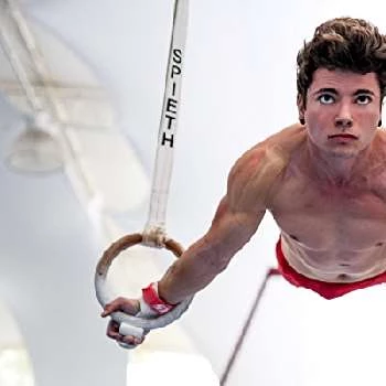 Fred Oliveira - Age, Bio, Birthdate, Family, Networth & More