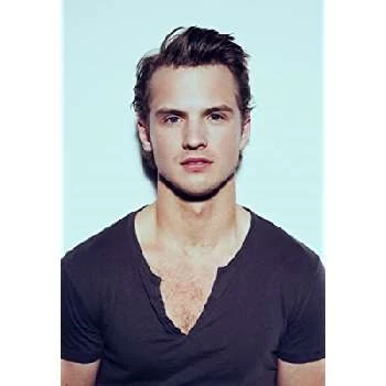 Freddie Stroma - Age, Bio, Career, Family, Wiki, Networth & More