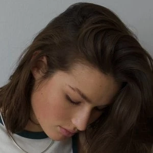Aleandra Frerk Biography