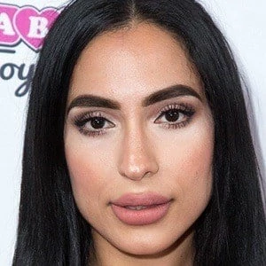 Gloria Friedley - Wiki, Family, Bio, Birthdate, Networth & More