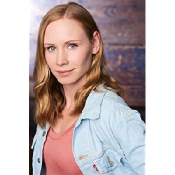 Fritzi Luca - Age, Bio, Birthdate, Family, Networth & More