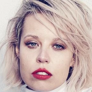 Ruby Frost - Birthplace, Bio, Wiki, Birthday, Family, Networth & More