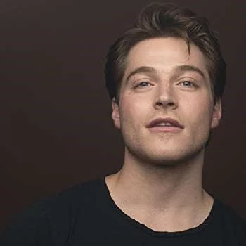 Froy Gutierrez Biography