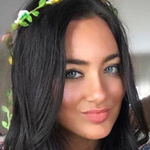 Julia Frys - Networth, Bio,Birthdate, Family, Wiki & More