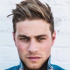 Cameron Fuller Biography